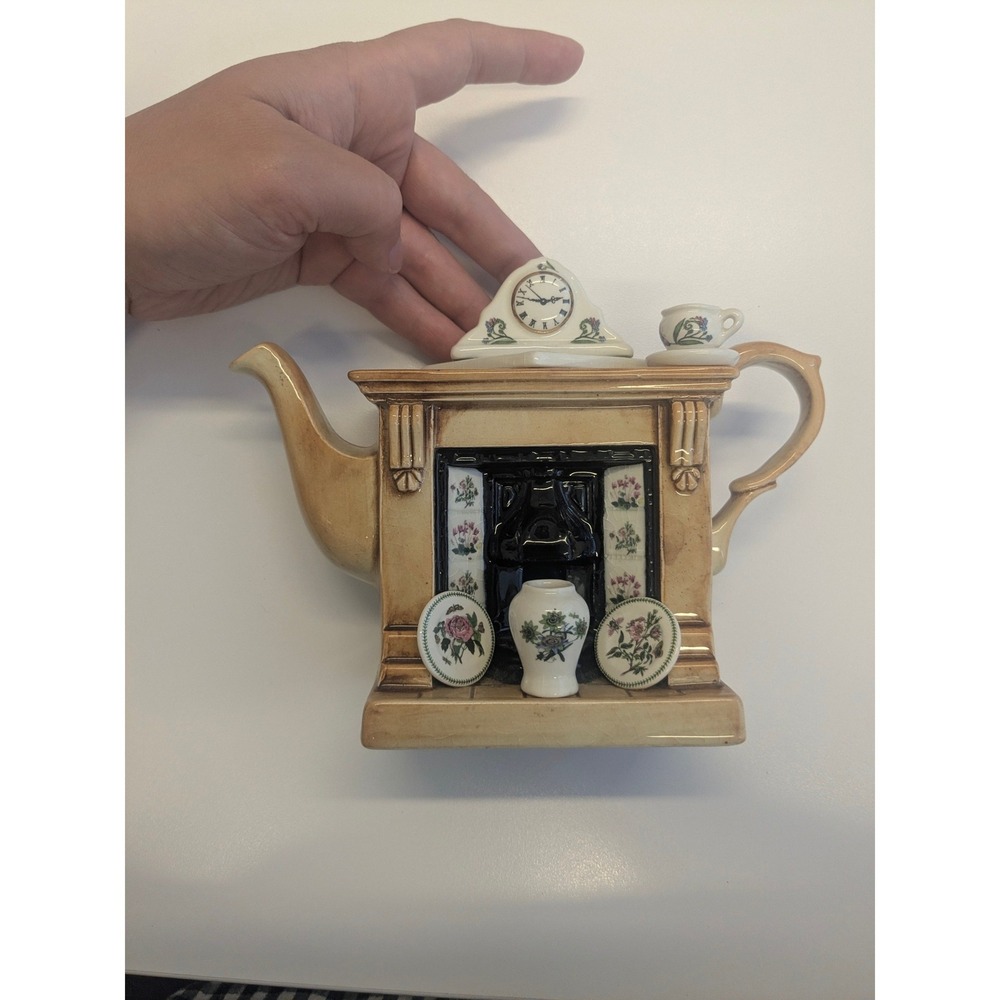 Portmeirion Fireplace Novelty Teapot Made in England Ceramic Mantel Clock Floral